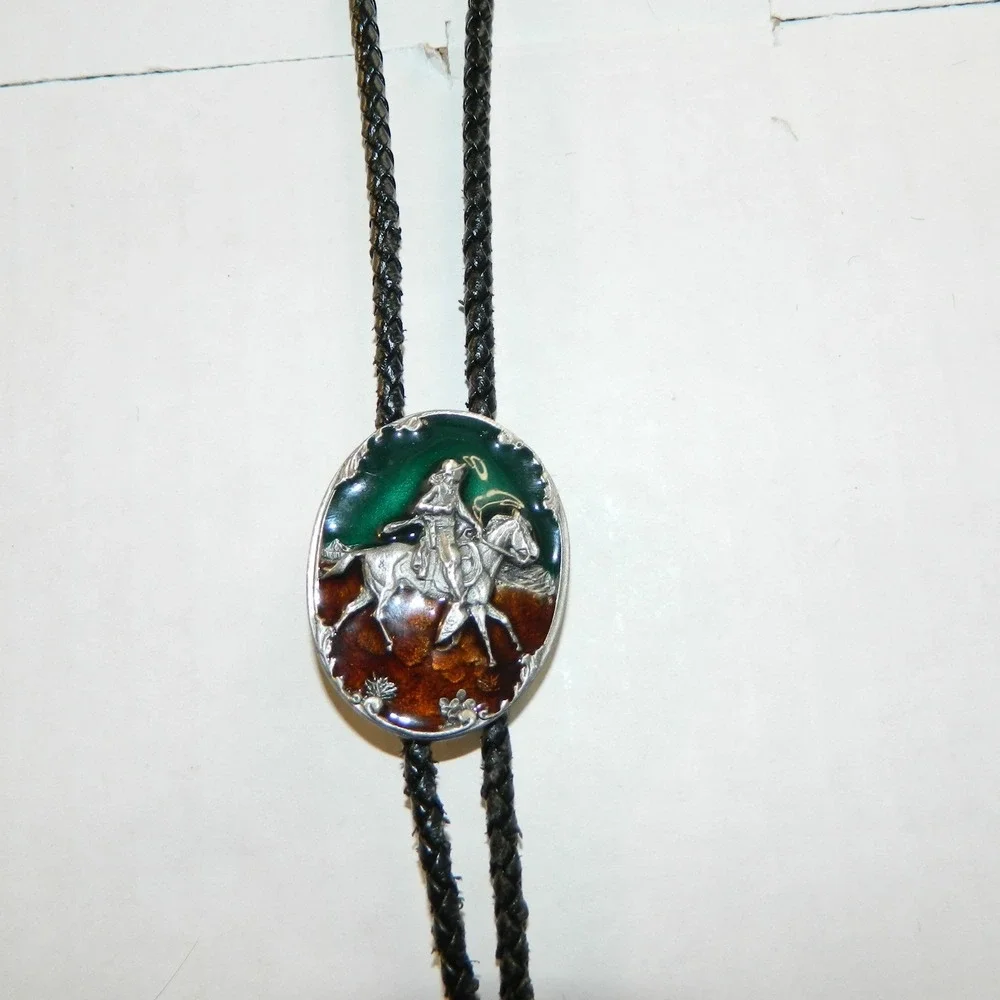 Vintage Bolo Tie Mens Brown Green Cowboy Horseback Enamel 1987 Western